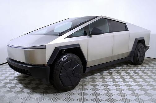 2024 Tesla Cybertruck Cyberbeast