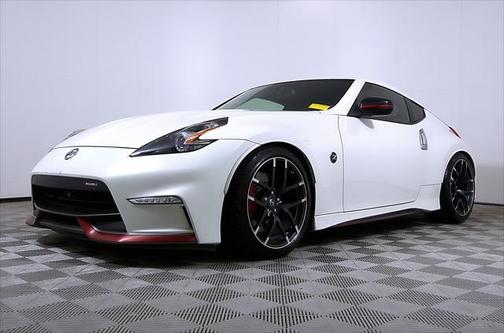 2017 Nissan 370Z NISMO Tech