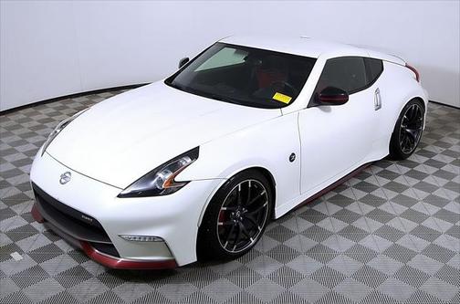 2017 Nissan 370Z NISMO Tech