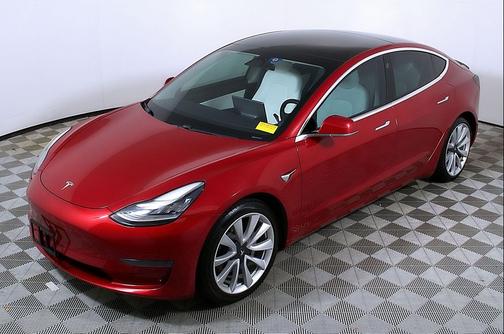 2020 Tesla Model 3 Standard Range Plus
