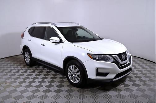 Glacier White 2019 Nissan Rogue SV