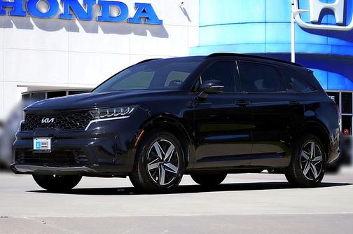 Ebony Black 2022 Kia Sorento S