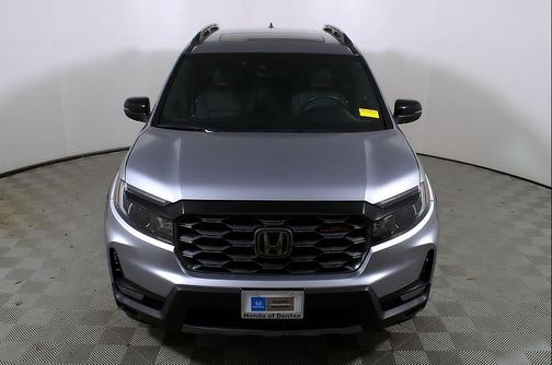 Lunar Silver Metallic 2023 Honda Passport AWD TrailSport