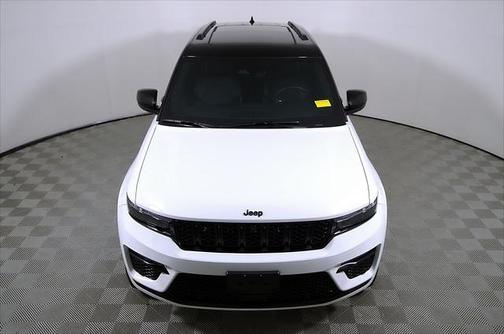 2024 Jeep Grand Cherokee Summit