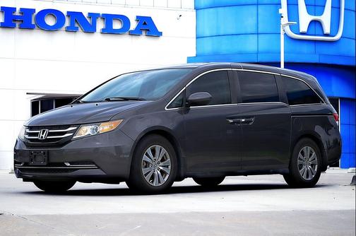 Modern Steel Metallic 2017 Honda Odyssey EX-L