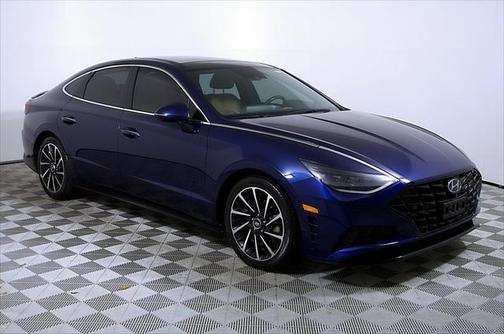 2022 Hyundai SONATA Limited