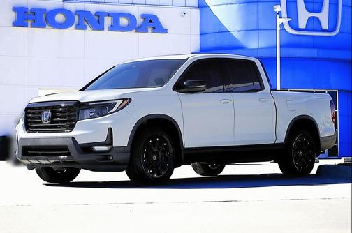 2022 Honda Ridgeline Black