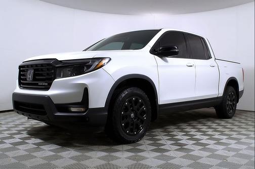 2022 Honda Ridgeline Black
