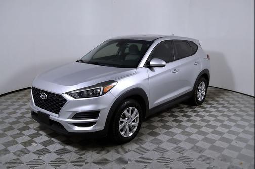 Molten Silver 2019 Hyundai TUCSON SE