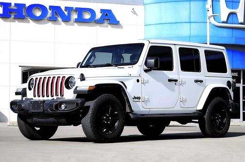Bright White Clearcoat 2021 Jeep Wrangler Unlimited Sahara