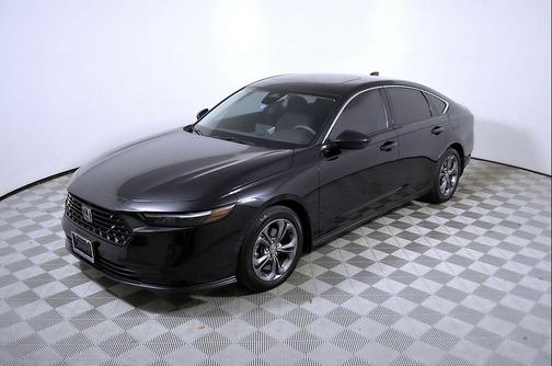 Crystal Black Pearl 2023 Honda Accord EX