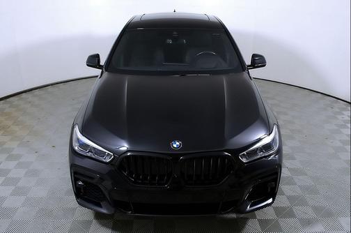 2023 BMW X6 xDrive40i