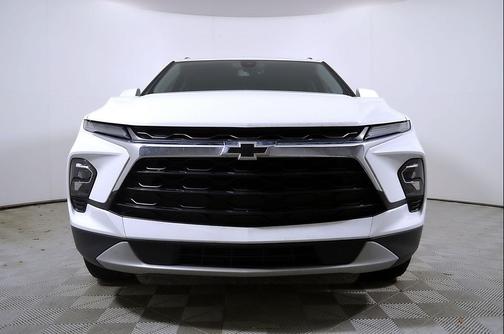 Summit White 2024 Chevrolet Blazer 2LT