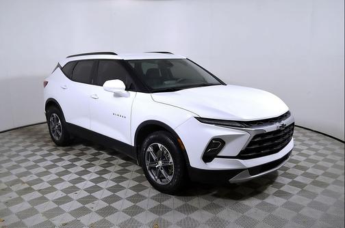 Summit White 2024 Chevrolet Blazer 2LT
