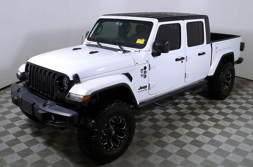 2021 Jeep Gladiator Willys 4x4