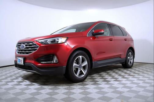 Rapid Red Metallic Tinted Clearcoat 2020 Ford Edge SEL