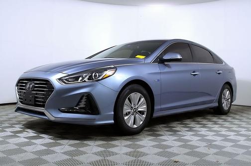 2018 Hyundai SONATA Hybrid SE