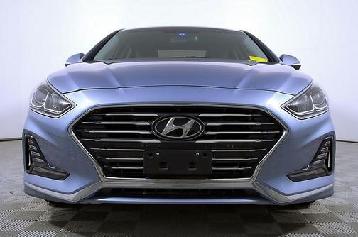2018 Hyundai SONATA Hybrid SE