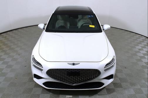 2022 Genesis G70 2.0T RWD