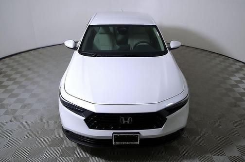 2025 Honda Accord LX 1.5T