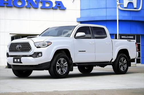 2018 Toyota Tacoma TRD Sport