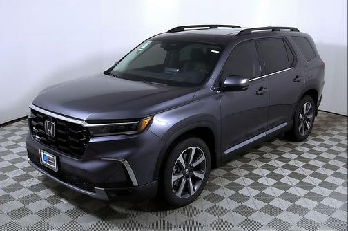 Gray 2024 Honda Pilot Elite