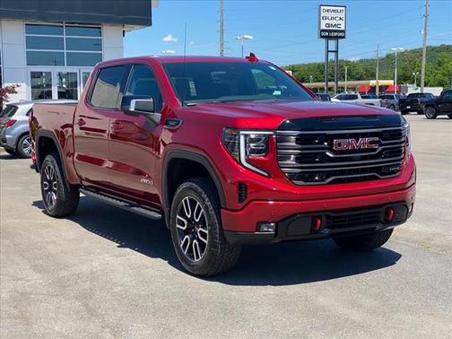 2025 GMC Sierra 1500 AT4