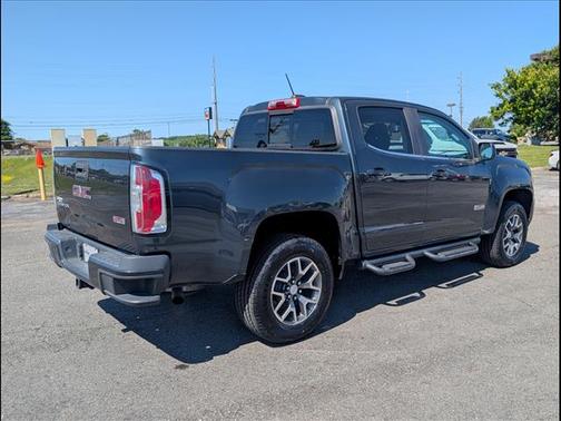 Dark Slate Metallic 2017 GMC Canyon SLE
