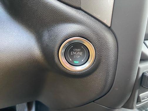 2025 GMC Sierra 2500 Base