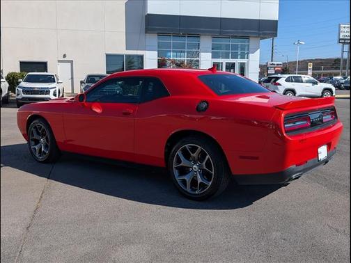 2017 Dodge Challenger SXT