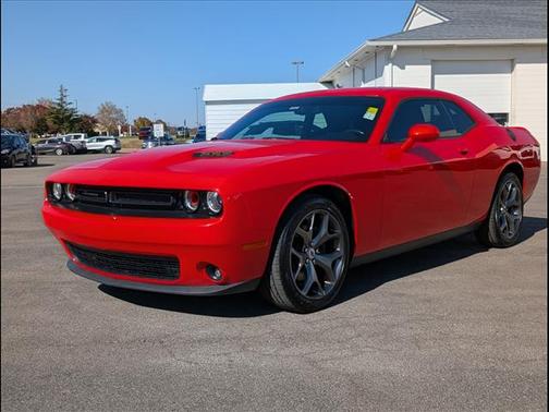 2017 Dodge Challenger SXT
