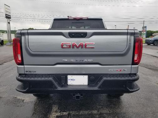 2025 GMC Sierra 1500 AT4X