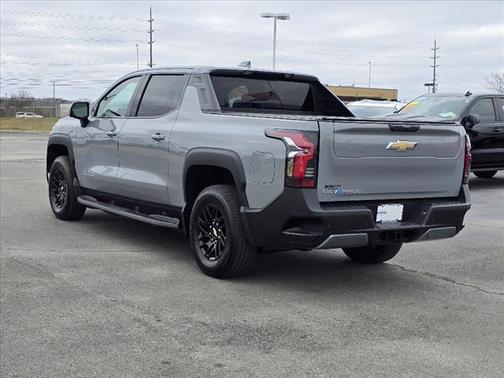 2025 Chevrolet Silverado EV LT