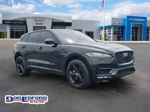 2019 Jaguar F-PACE 30t R-Sport