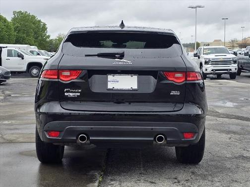2019 Jaguar F-PACE 30t R-Sport