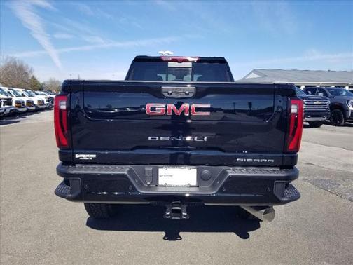2025 GMC Sierra 2500 Denali