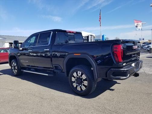 2025 GMC Sierra 2500 Denali
