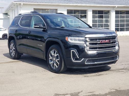 2023 GMC Acadia AWD SLT