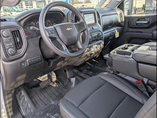 2025 Chevrolet Silverado 3500 WT