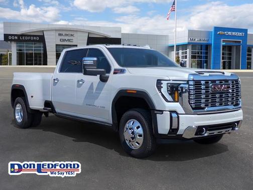 2025 GMC Sierra 3500 Denali