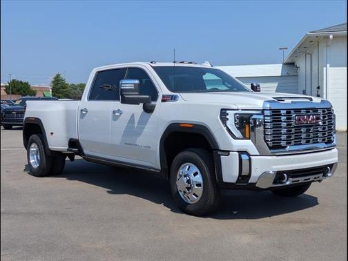 2025 GMC Sierra 3500 Denali
