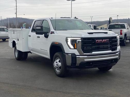 2025 GMC Sierra 3500 Base