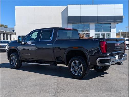 2026 GMC Sierra 2500 SLT