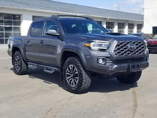 2022 Toyota Tacoma TRD Sport
