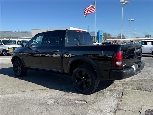 2024 RAM 1500 Classic Warlock Crew Cab 4x4 5'7' Box