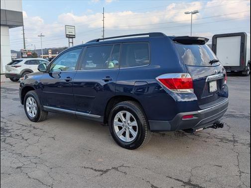 2012 Toyota Highlander SE