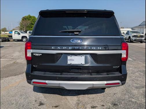Agate Black Metallic 2024 Ford Expedition Max XLT