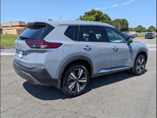 Boulder Gray Pearl 2023 Nissan Rogue SL