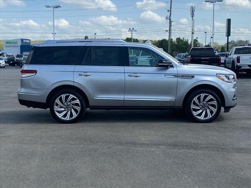 2023 Lincoln Navigator Reserve