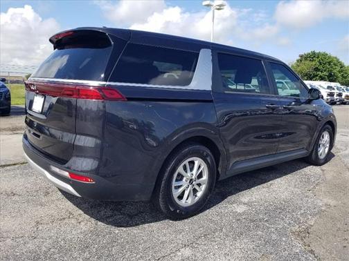 2022 Kia Carnival LXS